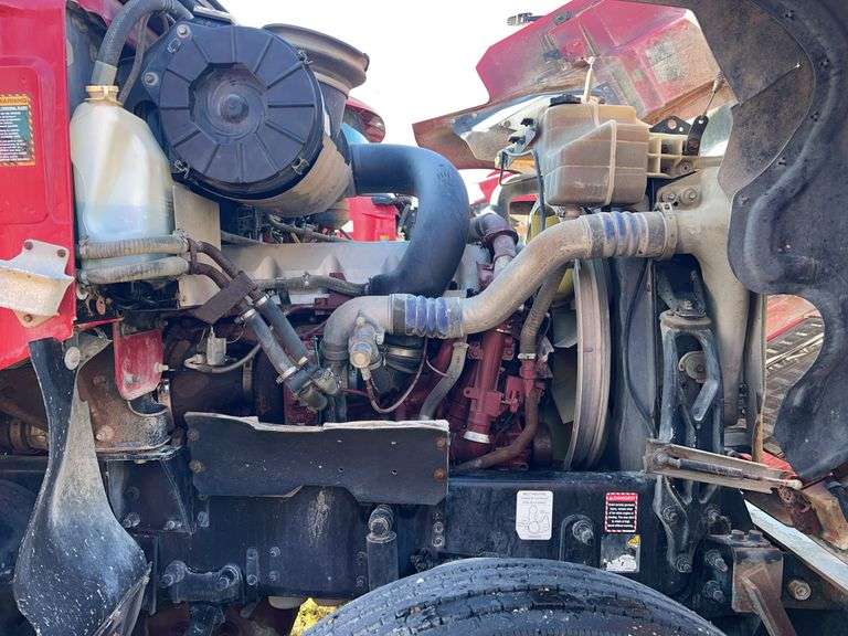 2008 Mack CHU613 showing 75,752 mi, 10,208 hrs- runs