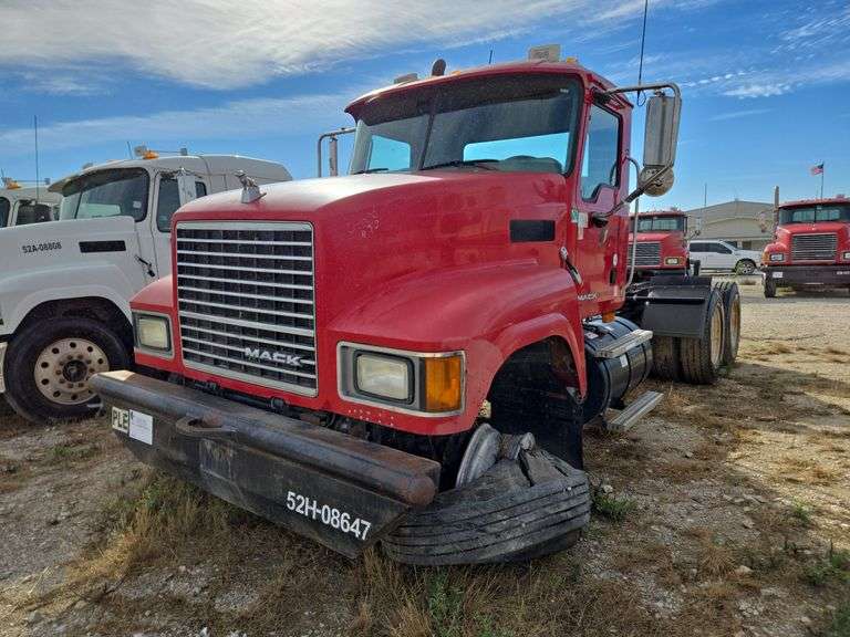 2008 Mack CHU613 showing 41,085, hrs unknown- runs