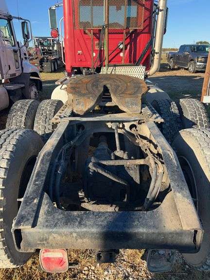 2013 Mack CHU613 showing 11,159 mi, 3,727 hrs- runs