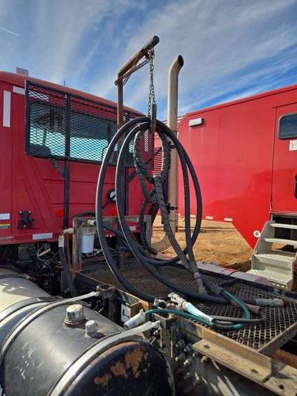 2012 Mack CHU613 showing 43,299 mi, 12,171 hrs - runs