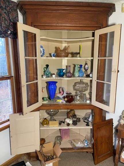 50+ Lot House Cleanout Auc...