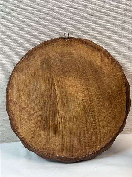 PIED PIPER OF HAMELIN CARVED FIGURINE AND PLATE.  GERMAN ORIGIN