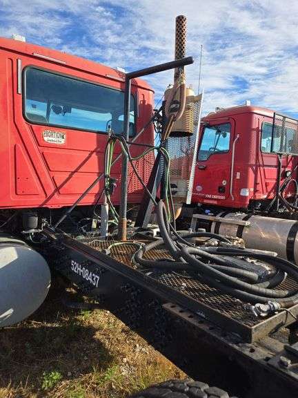 2008 Mack CHU613 showing 46,410 mi, 11,397 hrs- runs