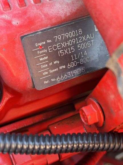 2015 International 9900 showing 218,605 mi, 6,078 hrs- runs