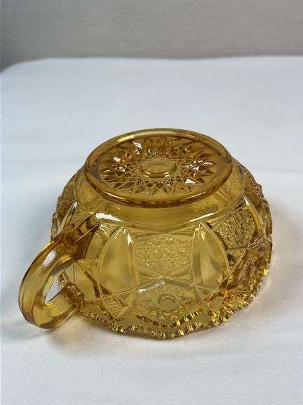 Amber EAPG “Canadian” Pattern Handled Nappy – Duncan & Miller