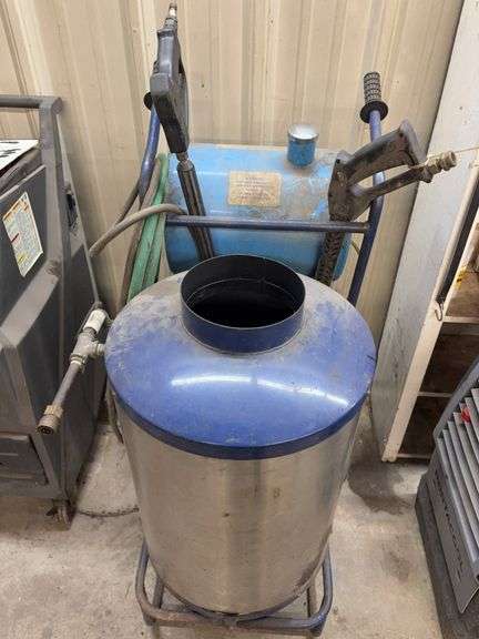 Farlex's pressure washer and steam cleaner - model CR 3700 S