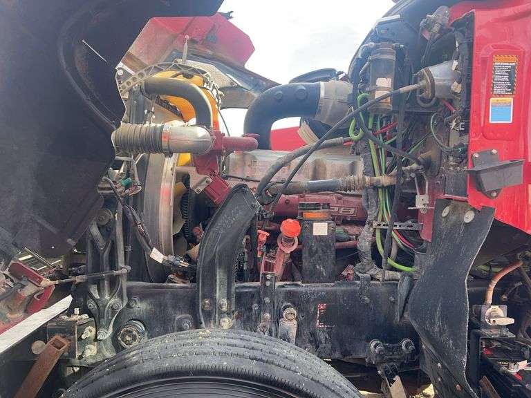 2012 Mack CHU613 showing 50,614 mi, hrs unknown - doesn't run