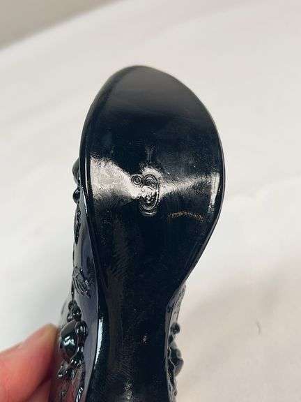 Fenton Glass Decorative Shoes – Blue Slag & Black Rose Pair