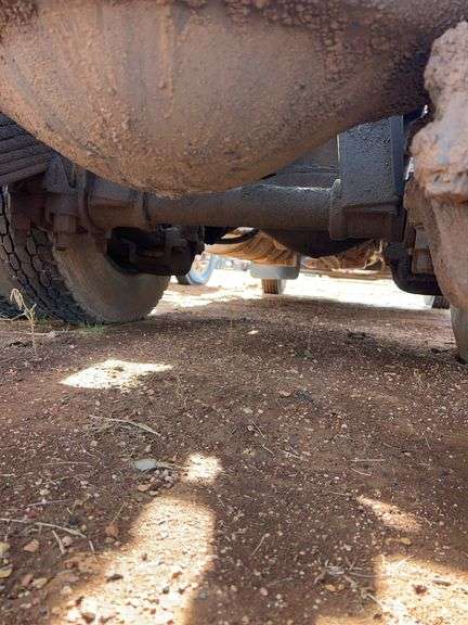 2012 Mack CHU613 showing 30,835 mi, 15,715 hrs - runs