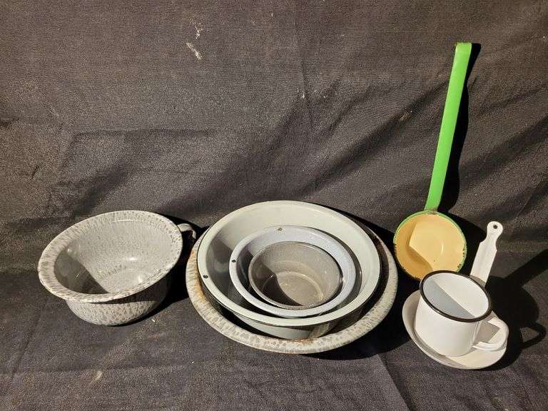 VARIOUS ENAMEL/ GRANITE-WARE