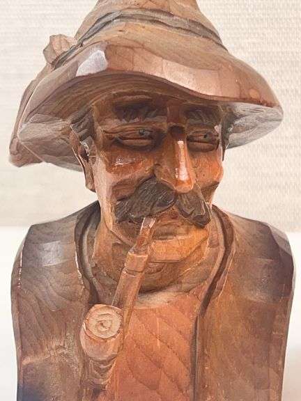 GERMAN HAND-CARVED HEAD FIGURINES