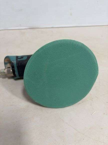 Sioux & Dynabrade Palm sanders