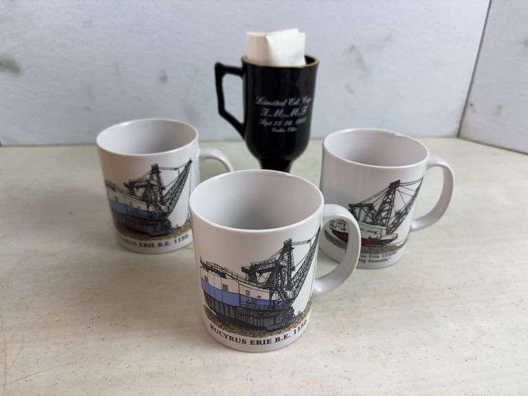 Drag line mugs