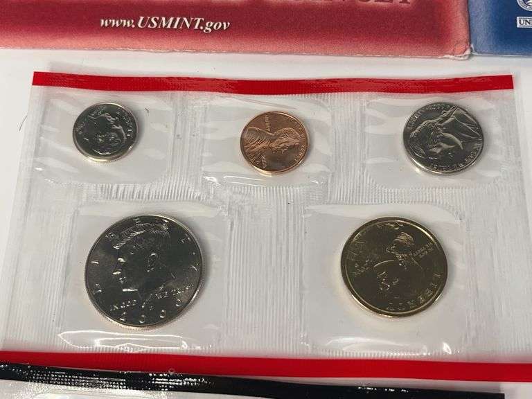 2000 and 2001 Denver and Philadelphia Mint Uncirculated Sets