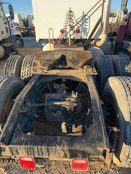 2008 Mack CHU613 miles & hrs unknown- runs