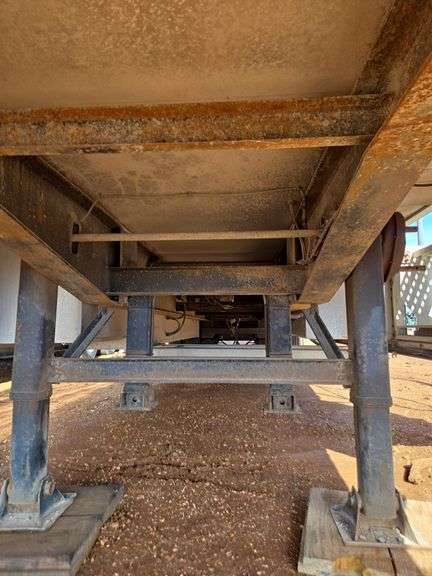 2014 Turnkey Industries 44ft Mobile Data Trailer