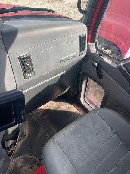 2008 Mack CHU613 showing 46,410 mi, 11,397 hrs- runs