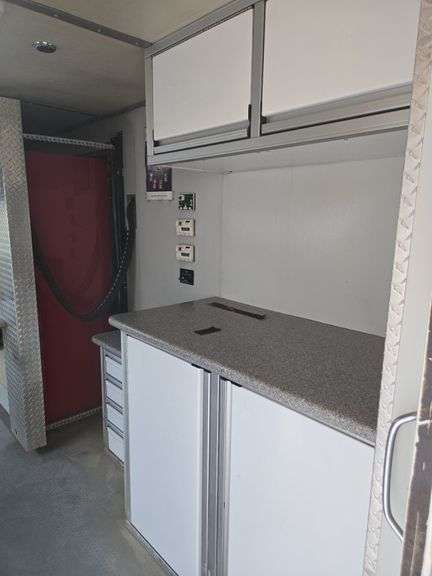 2014 Turnkey Industries 44ft Mobile Data Trailer