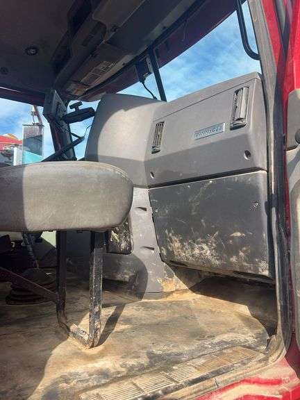 2012 Mack CHU613 showing 50,614 mi, hrs unknown - doesn't run