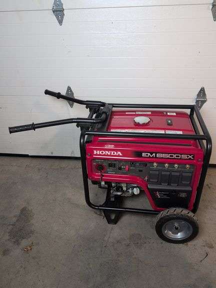 Honda EM 6500SX gasoline generator - works - like new