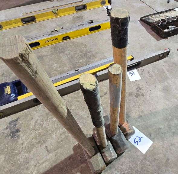 LOT OF 4 SLEDGE HAMMERS
