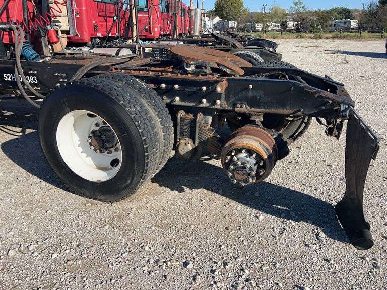 2008 Mack CHU13 miles & hrs unknown- doesn't run