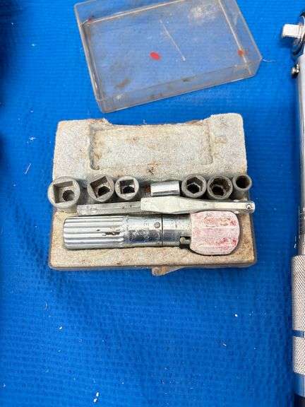 Socket Set / Torque Wrench