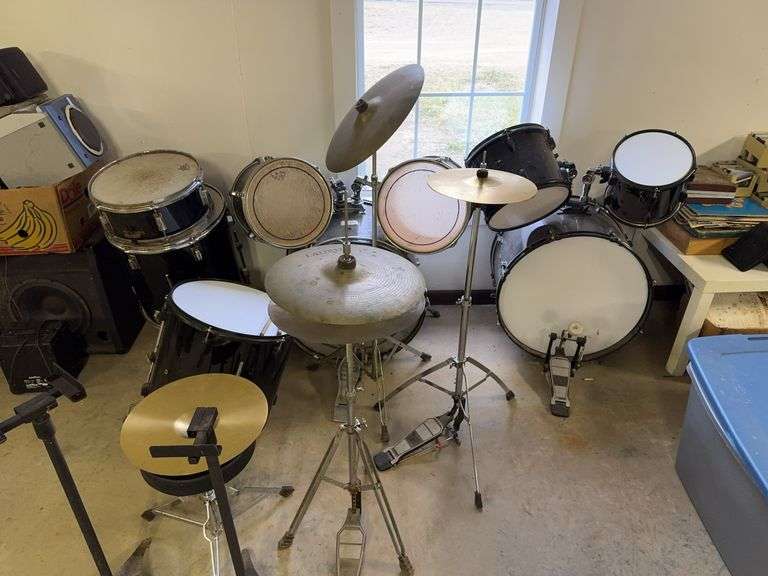 Laurel Drum Set