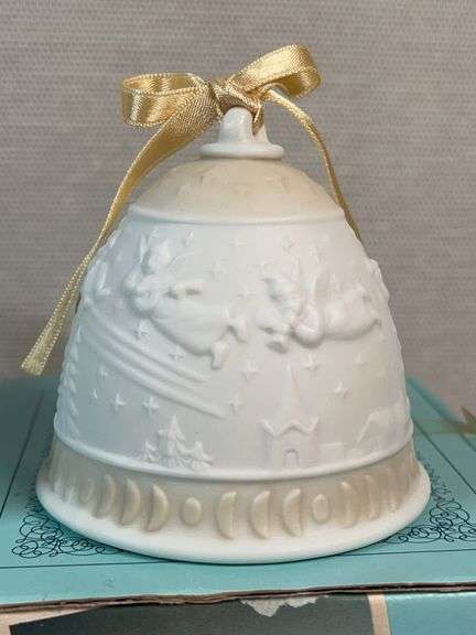 Lladro 1989 Christmas Ornaments โ #5656 Ball & #5616 Bell w/ Original Boxes