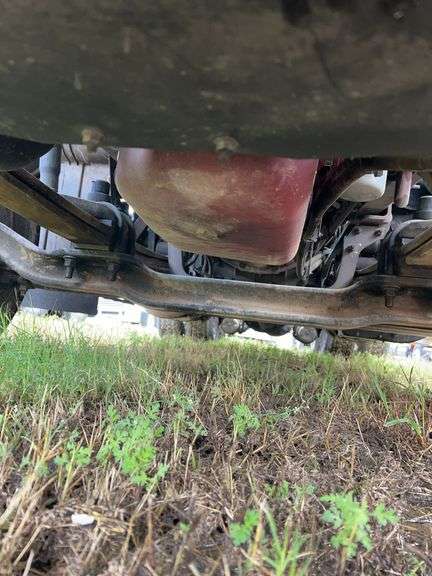 2013 Mack CXU613 showing 359,326 mi, 8,691 hrs - runs