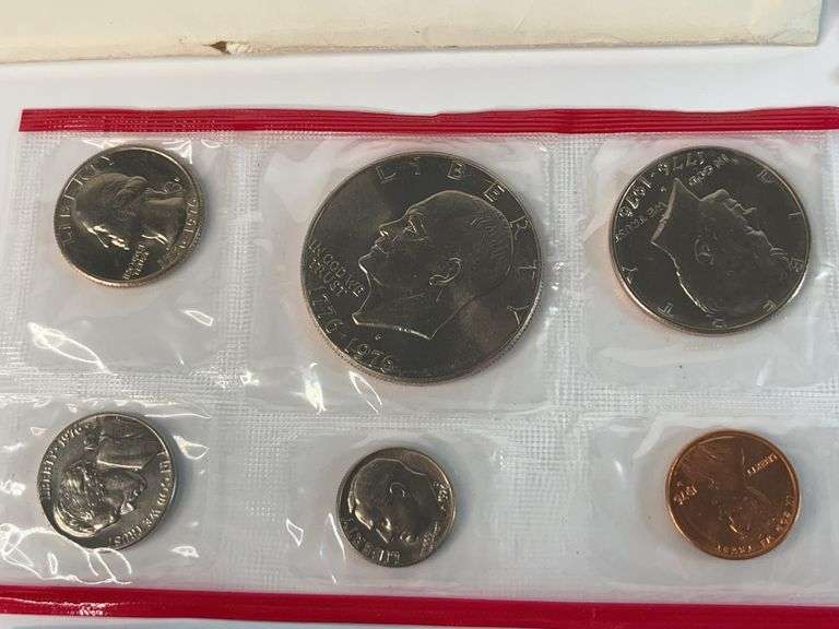 1975, 1976, 1977 Uncirculated Mint Sets