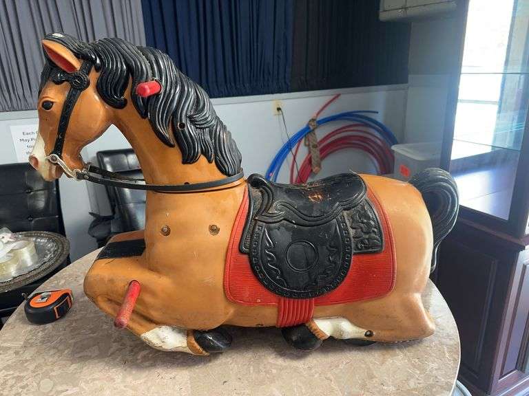 Marx Battery Ride 1960s Marx Ride On Horse - Kaufman Realty & Auctions