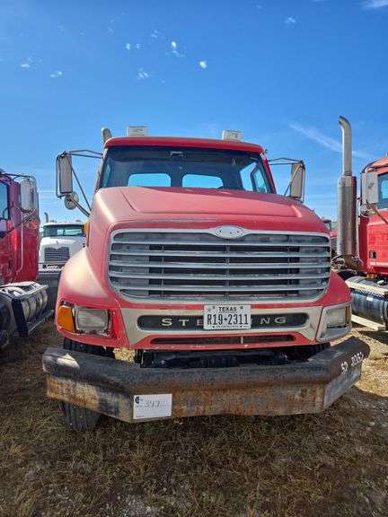 2003 Sterling 125,775 mi, hrs unknown- doesn't run