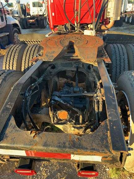 2008 Mack CHU613 showing 41,085, hrs unknown- runs