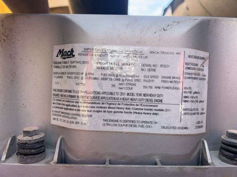 2012 Mack CHU613 showing 34,193 mi, hrs unknown - doesn't run