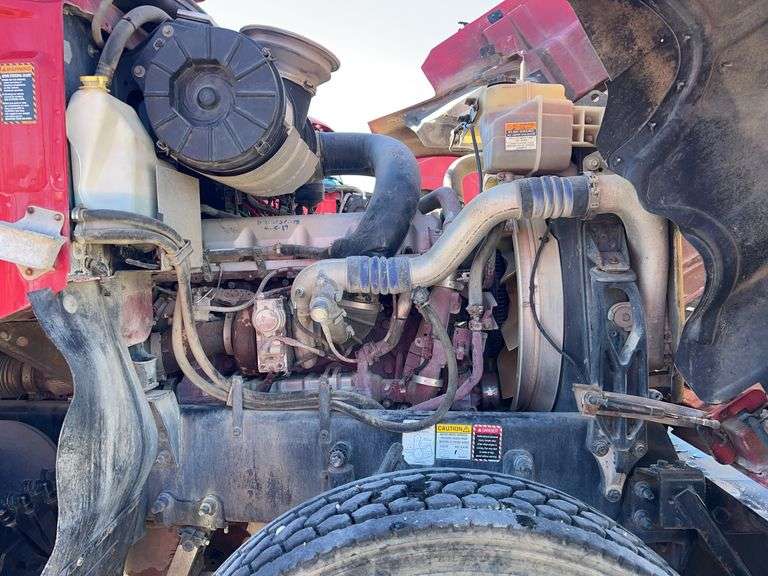 2012 Mack CHU13 showing 28,654 mi, 15,876 hrs- runs