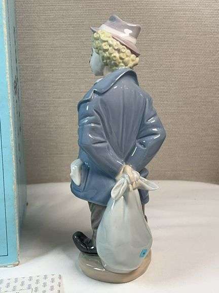 Lladro #7602 “Payasito Contemplativo” Clown Figurine w/ Original Box