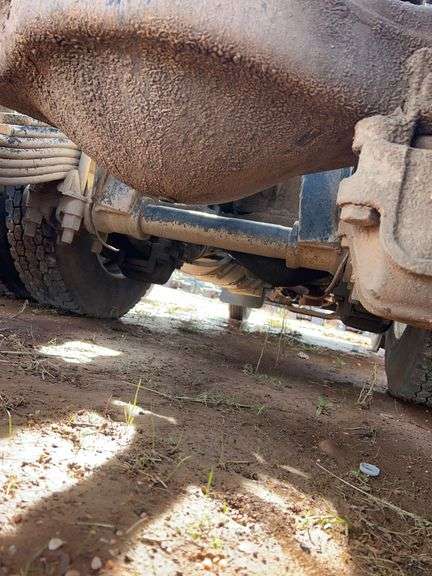 2012 Mack CHU613 showing 39,668 mi, 4,939 hrs - runs