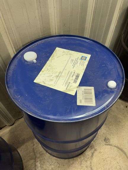 55 gallon drum full of synthetic motor oil