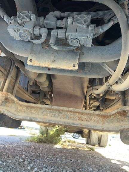 2012 Mack CHU613 showing 32,990 mi, 11,434 hrs- runs