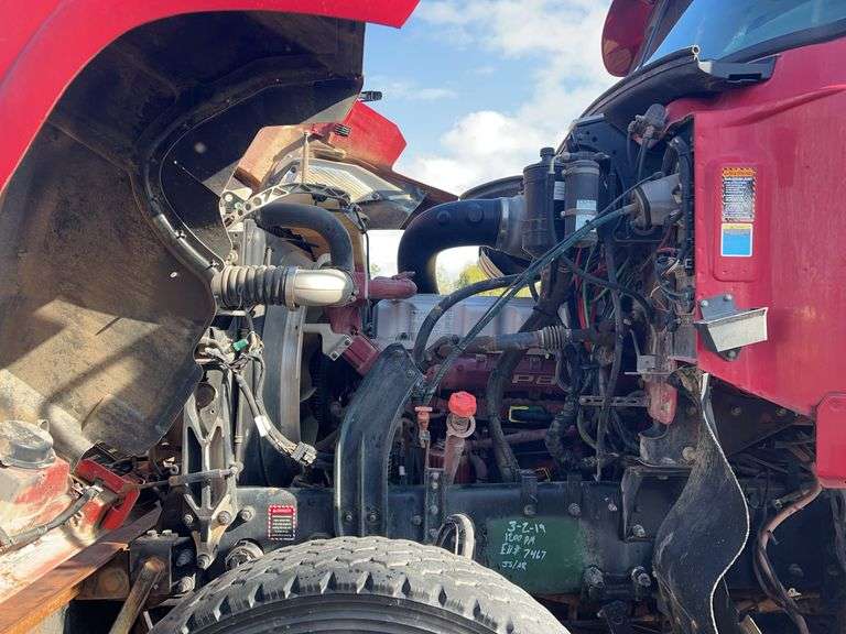 2012 Mack CHU613 miles & hrs unknown- doesn't run