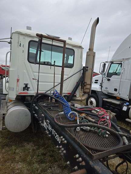 2007 Mack CTP713 showing 47,533 mi, 9999 hrs - runs