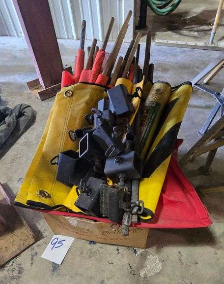 LOT OF WIDE BED SIGNS AND FLAGS