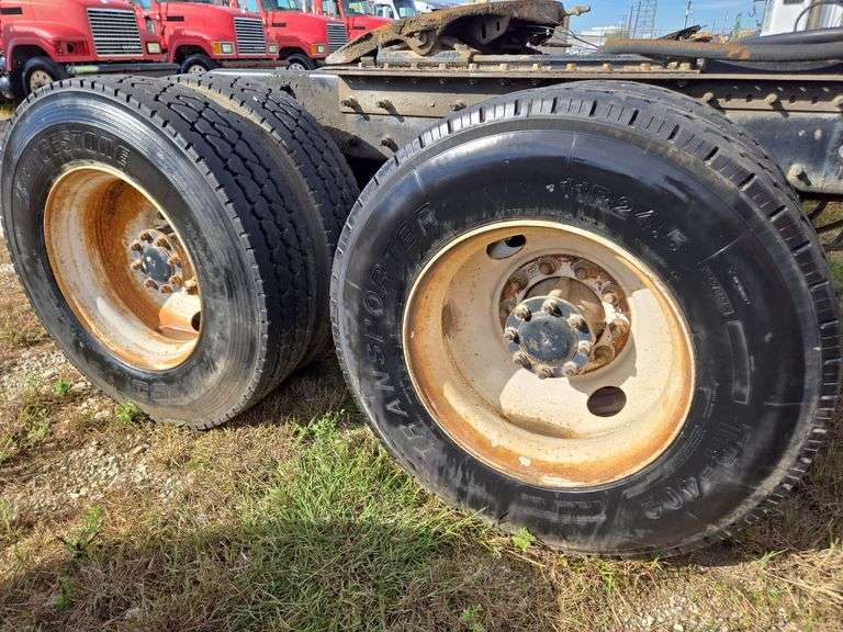 2008 Mack CHU613 showing 63,696 mi, 14,524 hrs - doesn't run