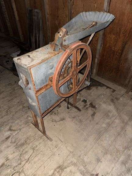 Antique Cornsheller