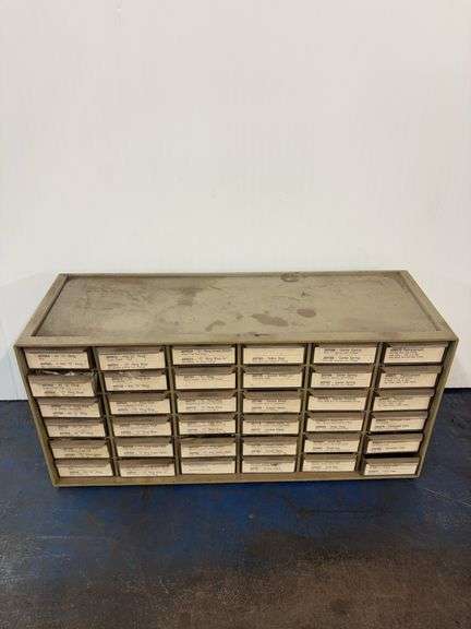 Air conditioner repair organizer w/ parts