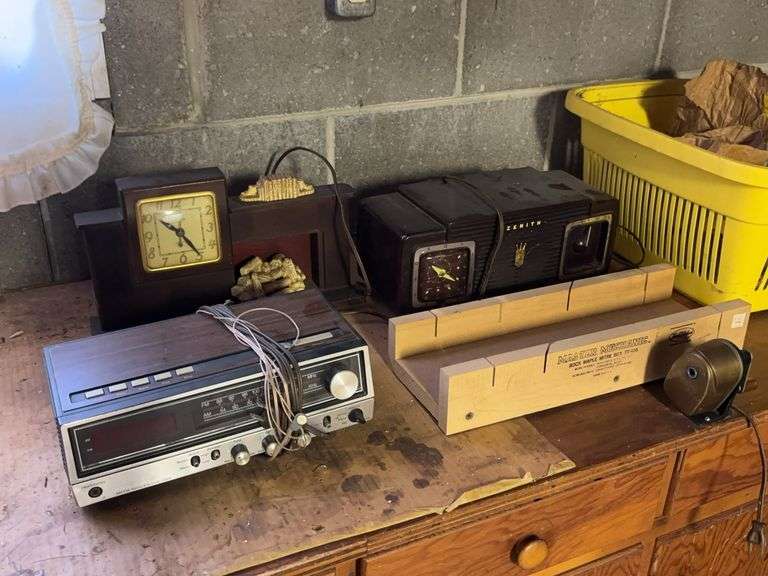 Vintage radios