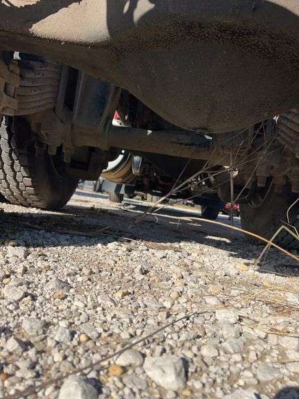 2012 Mack CHU13 showing 28,654 mi, 15,876 hrs- runs