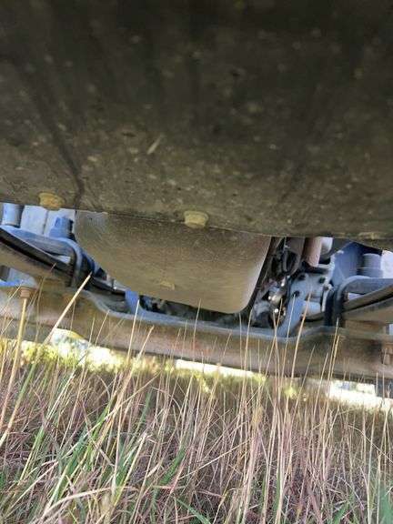 2014 Mack CHU613 showing 498,610 mi, 11,275 hrs - runs