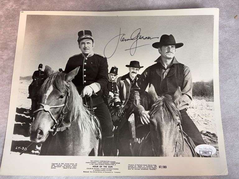 James Garner Signed Hour of the Gun promo Photo - JSA